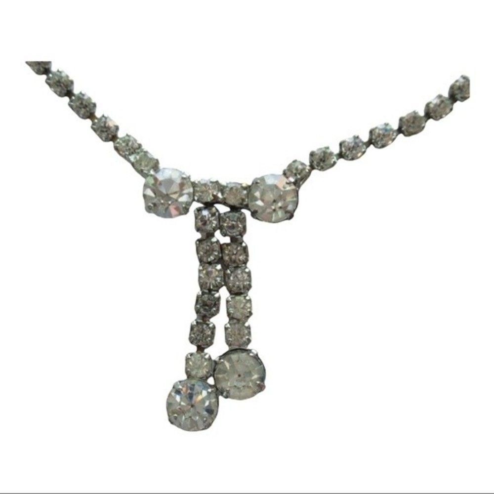 Crystal Rhinestone Drop Pendant Necklace - Picture 4 of 11